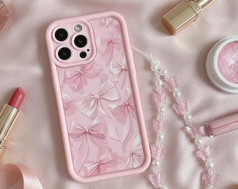 Custodia per iPhone Coquette con fiocco rosa e ciondolo a farfalla con perle, cover in silicone per telefono