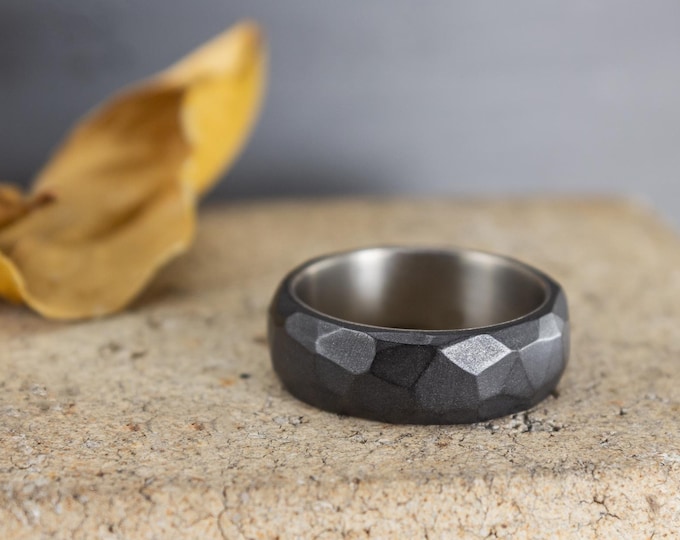 Hammered Graphite Titanium Ring, Matte Wedding Band. (01301_7N)