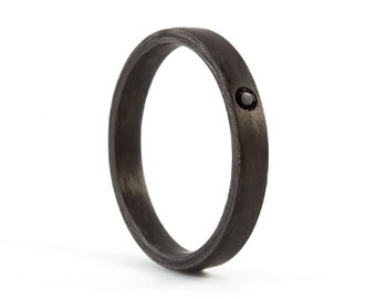Matte carbon fiber ring for her. Black flat womens wedding band with black Swarovski crystal. Engagement ring with gem (00101_4S13)