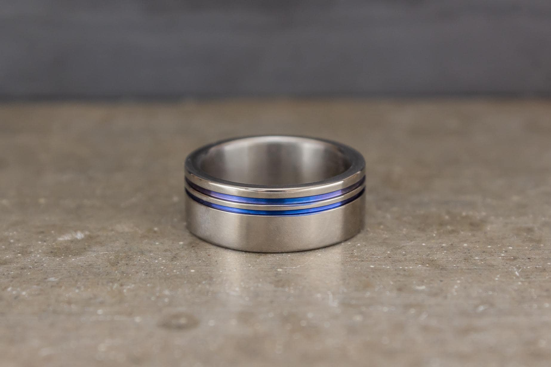 Polished titanium ring with blue anodized inlays for her. Flat titanium womens wedding band. Engagement ring for her 00027 7N Etsy