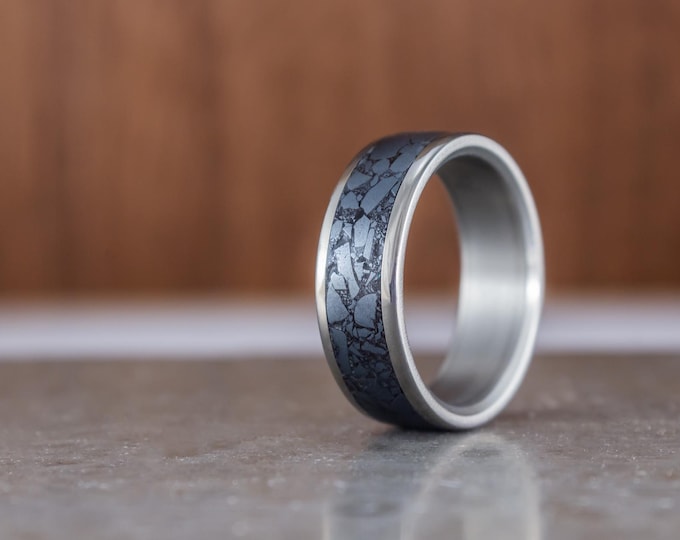 Titanium Men's Wedding Band, Flat Gray Ring with Hematite Stone. (03230_7N)