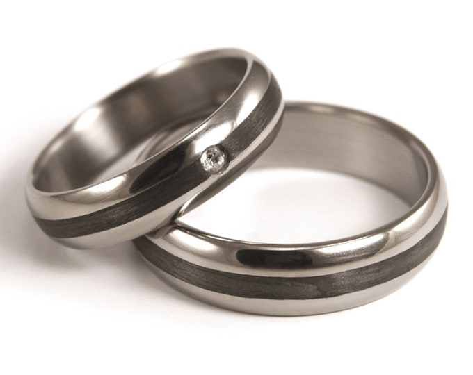 Handmade Titanium Carbon Fiber Wedding Rings with Swarovski Crystal. (00345_4S4N)
