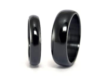 Black zirconium wedding ring set. Zirconium matching rounded wedding bands. (01110_4N7N)