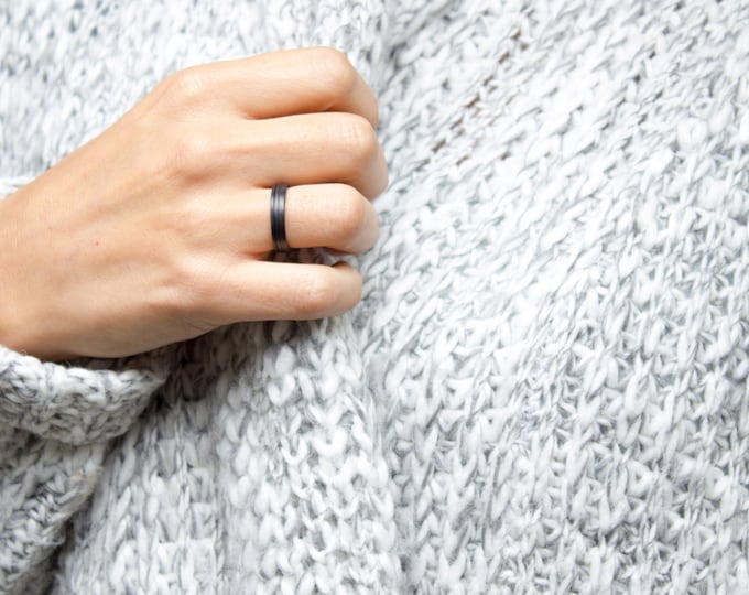 Matte Carbon Fiber Ring: Black Womens Wedding Band, Striped. (00108_4N)