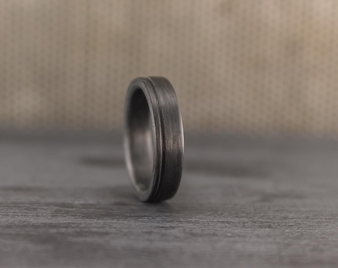 Matte Carbon Fiber Ring for Women, Lightweight Wedding Band. (00109_4N)