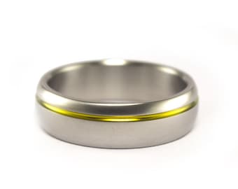 Titanium ring with golden anodized inlay. Titanium womens wedding ring. Rounded titanium engagement ring for her (00019_7N)