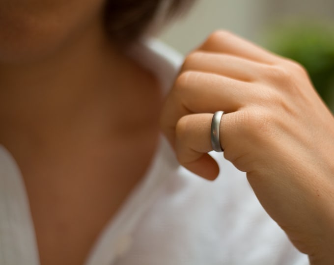 Matte Titanium Ring, Handmade Hypoallergenic Wedding Band. (00003_4N)