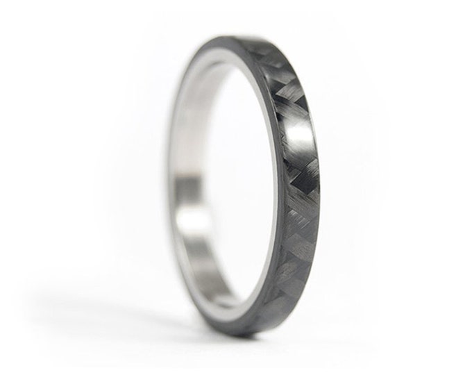 Handmade Titanium Ring with Glossy Carbon Fiber Inlay. (00312_3N)