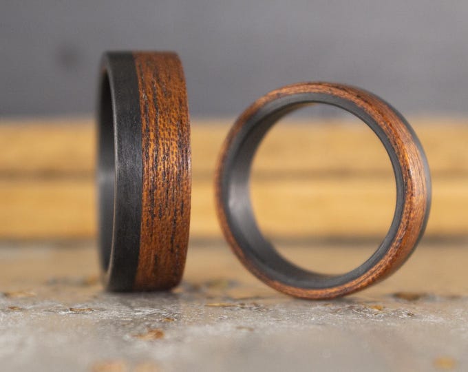 Matte Carbon Fiber Cedar Bentwood Wedding Ring Set. (00405_5N7N)