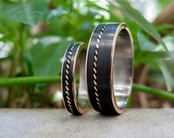 18K Yellow Gold Carbon Fiber Wedding Ring Set, Braided Bands. (44704_4N7N)