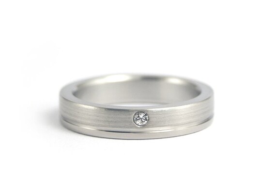 Polished and Brushed Titanium Ring for Her With Swarovski Crystal - Main Image