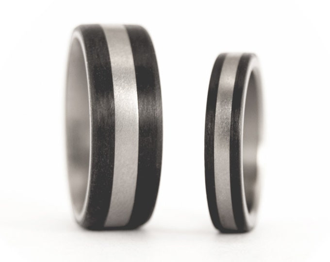 Matte Titanium Wedding Band Set with Carbon Fiber Inlay. (00307_4N7N)