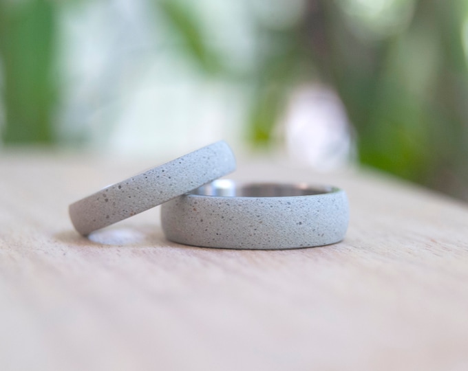 Titanium and gray concrete wedding ring set. Rounded matching wedding bands. (00706_4N6N)
