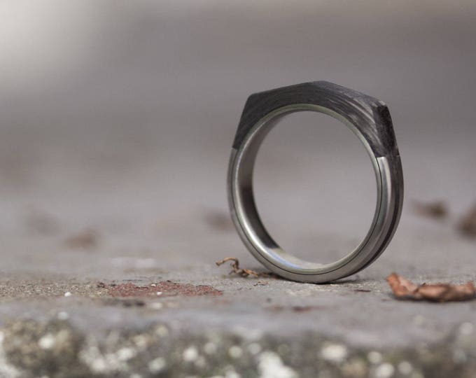 Faceted Carbon Fiber & Titanium Ring, Womens Engagement Band. (00320_4N)