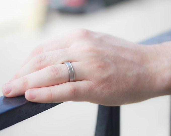 Handmade Brushed Titanium Ring, Flat Mens Wedding Band. (00020_7N)