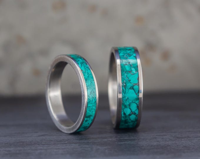 Titanium Wedding Band Set, Malachite Inlay Rings. (03225_4N7N)