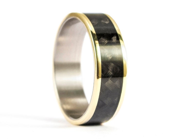 Titanium & 18K Gold Carbon Fiber Wedding Ring. (04708_6N)