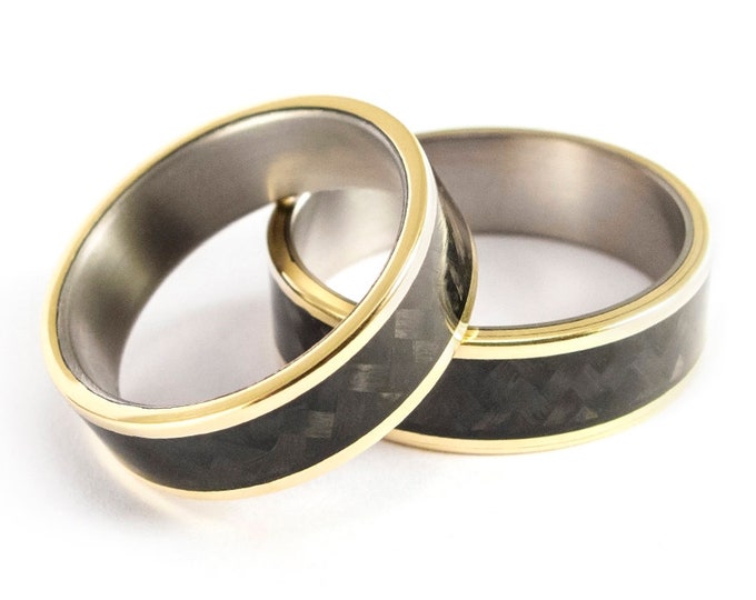Titanium 18K Gold Wedding Ring Set, Polished Carbon Fiber Bands. (04708_6N6N)