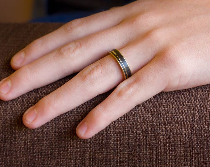 18K Yellow Gold & Carbon Fiber Ring, Braided Wedding Band. (04704_5N)