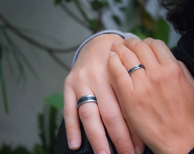 Titanium Carbon Fiber Wedding Band Set, Swarovski Crystal Ring. (00317_4S7N)