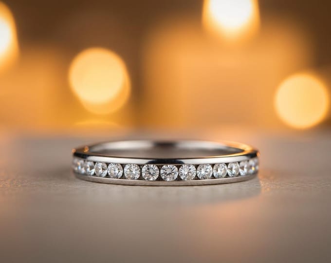 Matte Titanium Eternity Ring with Swarovski Crystals. 00028_3S)