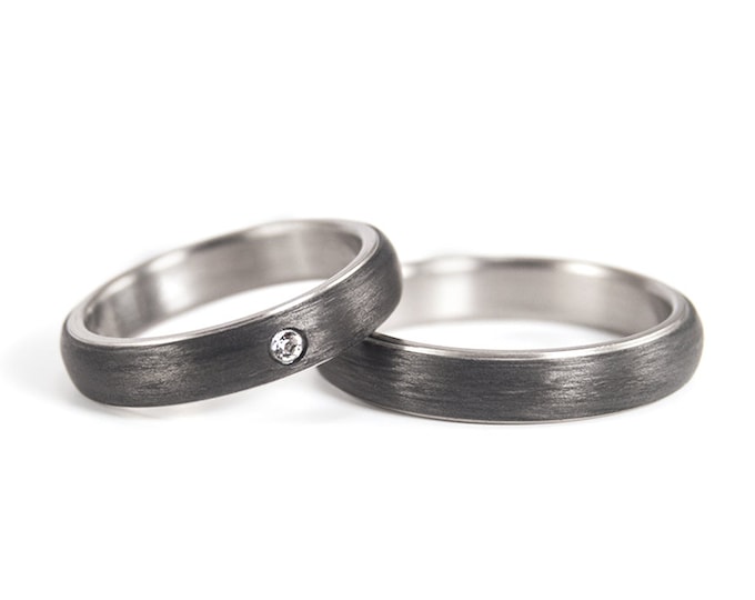 Matte Titanium & Carbon Fiber Wedding Band Set with Swarovski Crystal. (00305_4S4N)