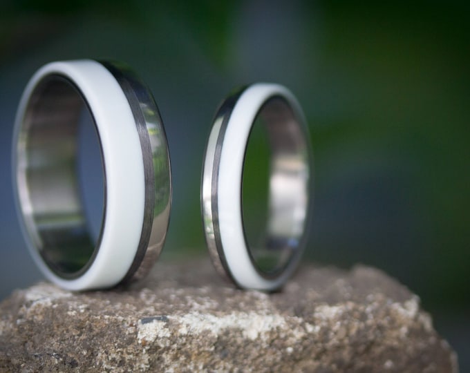 Titanium Wedding Ring Set, White Corian and Carbon Fiber Inlay. (03401_4N7N)