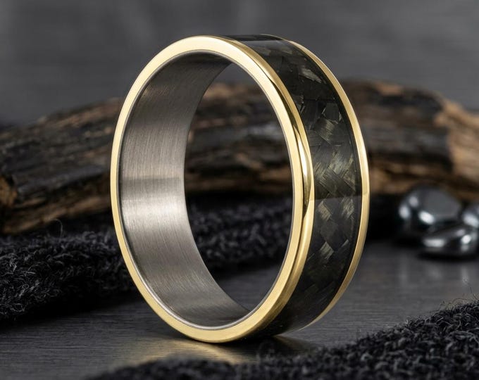 Titanium & 18K Gold Carbon Fiber Wedding Ring. (04708_6N)