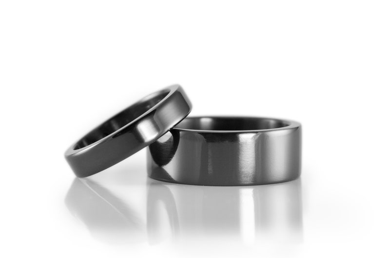 Black zirconium wedding ring set. Zirconium matching flat wedding bands. 01111_4N7N image 4