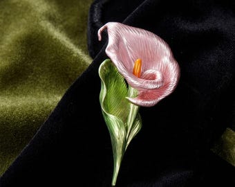 Spilla a forma di calla in smalto, spilla botanica floreale rosa e blu, gioiello artistico