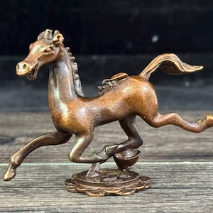 Figura de caballo zodiacal de cobre, mini estatua de caballo de guerra de bronce, decoración Feng Shui para el hogar, regalo de buena suerte.