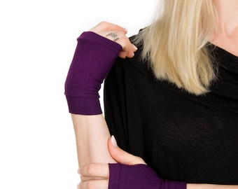 Aubergine Purple Fingerless Gloves: Short Jersey Hand Warmers