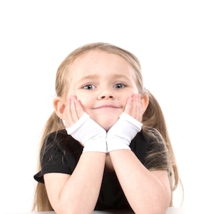 White Gloves, Short KIDS Fingerless Gloves, Short Kid Gloves, Fingerless Gloves Child Hand Warmers Gloves, Toddler Fingerless Gloves Mitten