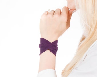 Purple Twist Bow Jersey Bracelet: Handmade Wrist Cuff