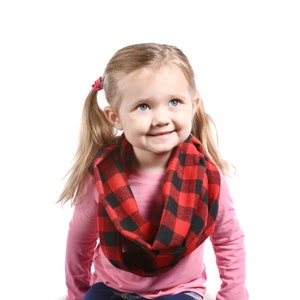 Plaid Kid Infinity Scarf, Girl Flannel Scarf, Buffalo Plaid Scarf, Child Infinity Scarf, Kids Christmas Scarf, Girl Christmas Gift Red Check