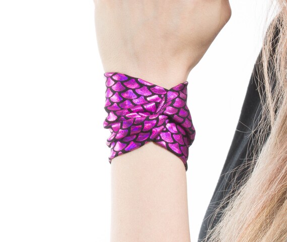 Paparazzi pink deals mermaid bracelet