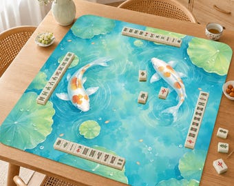 Tapis de mahjong, tapis de Mahjong pour étang de lotus bleu, tapis de table de jeu de poissons koi minimaliste, cadeau de mahjong zen, koi aquarelle