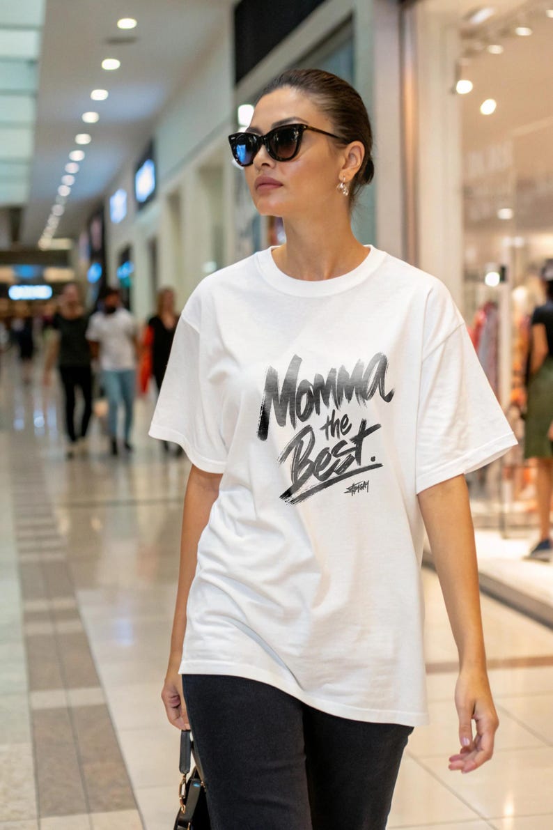 Momma The Best T Shirt, Mom Graphic Tee, Mother's Day Gift Shirt, Mama Quote T Shirt, Trendy Typography Tee, Gift for Mom, Unisex Tee image 2