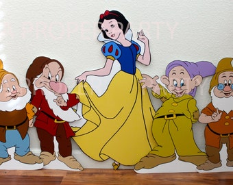 Snow White - Snow White Seven Dwarfs - Snow White party - Snow White Decor - Seven Dwarfs decor