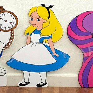 Alice in Wonderland - Alice in Wonderland Prop - Wonderland party - Mad Tea Party - Alice in Wonderland Party - Tea Party