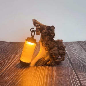 Lámpara de madera flotante natural, lámpara de mesa de madera, lámpara de mesita de noche, decoración creativa para el hogar, luz nocturna para dormitorio, sala de estar y mesitas de noche.
