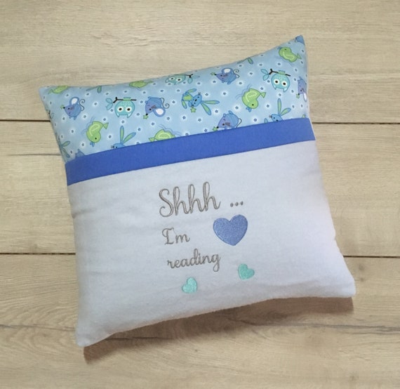 reading pocket pillow