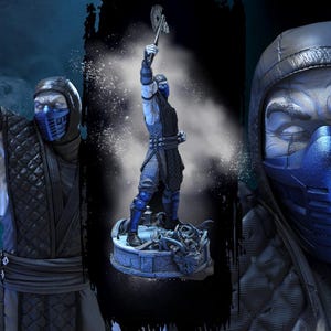 Puede incluir: Estatua detallada de un personaje de la serie de videojuegos Mortal Kombat. La figura es predominantemente azul y negra, con una máscara y una capucha. La estatua sostiene un arma y una cabeza cortada.