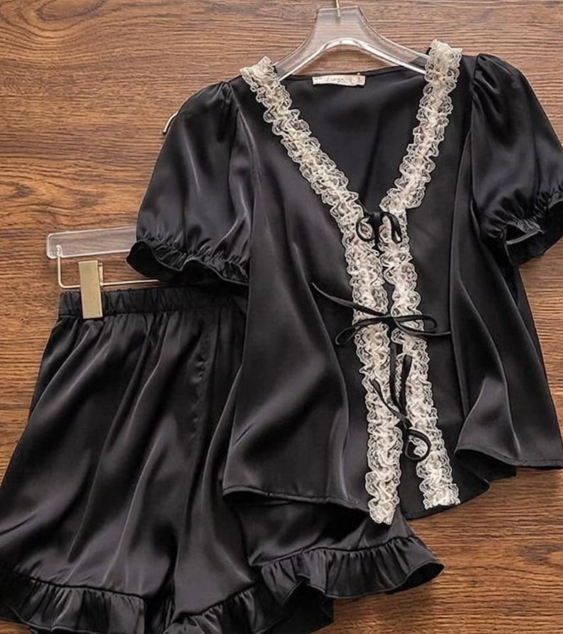 Bridal Satin Pajama Set, Lace Trim Sleepwear Set, Elegant Wedding Night Loungewear, Romantic Honeymoon Pajama Set, Soft Satin Nightwear Gift for Bride