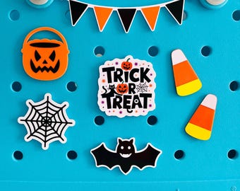 Halloween Bogg Bag Charms, Trick-or-Treat, Spider Web, Candy Corn Bogg Bits, Bogg Garland, Jack-o-Lantern Candy Bucket, Bat, Bogg Accessory