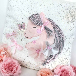Embroidery file &quot;Horse Dreams&quot; 13*18 Appli