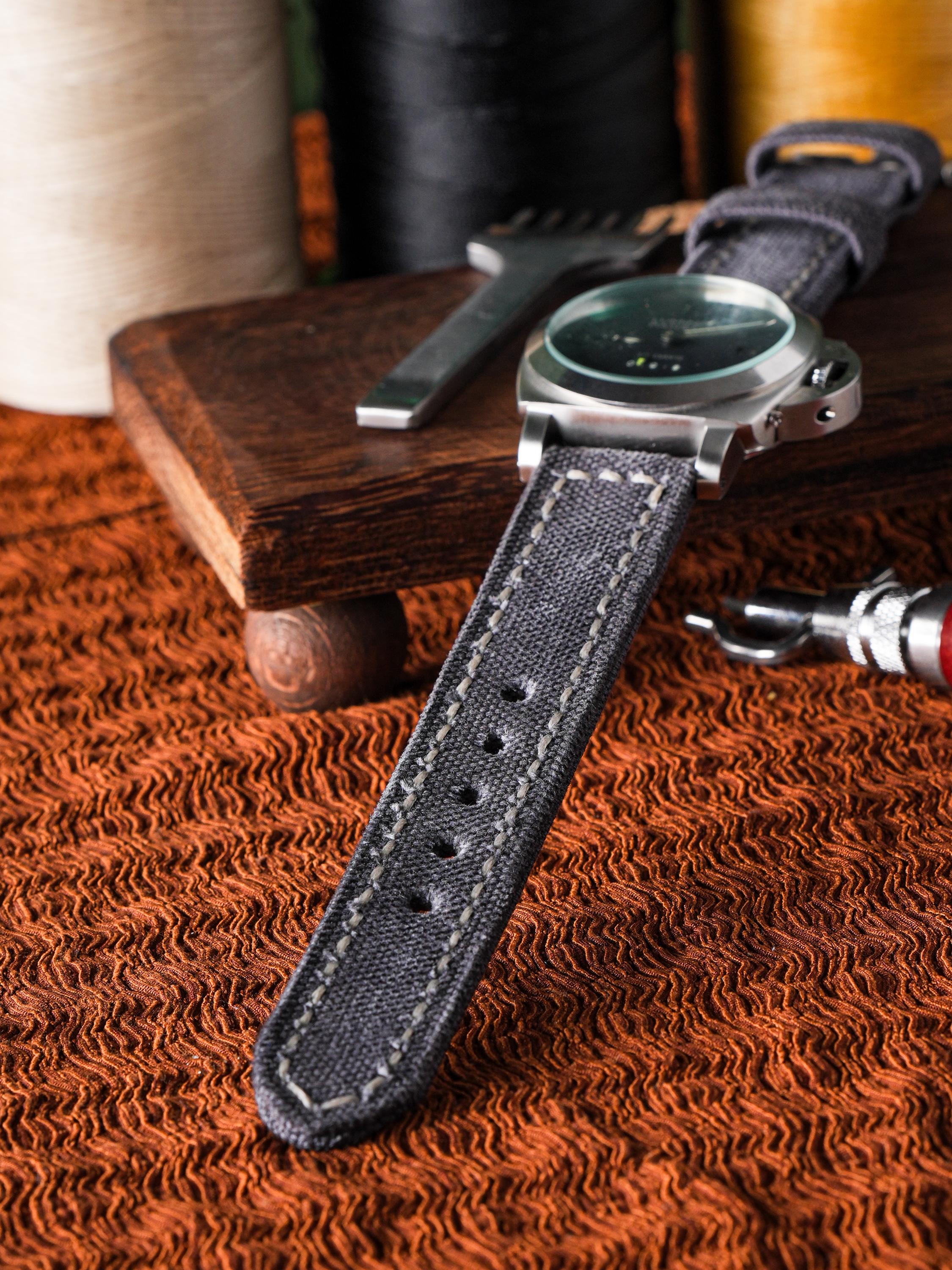 Storm Watches - Etsy Canada