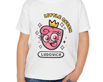 Queen t-shirt - Personalized girl t-shirt - pink crown cartoon - custom name kids shirt - birthday outfit