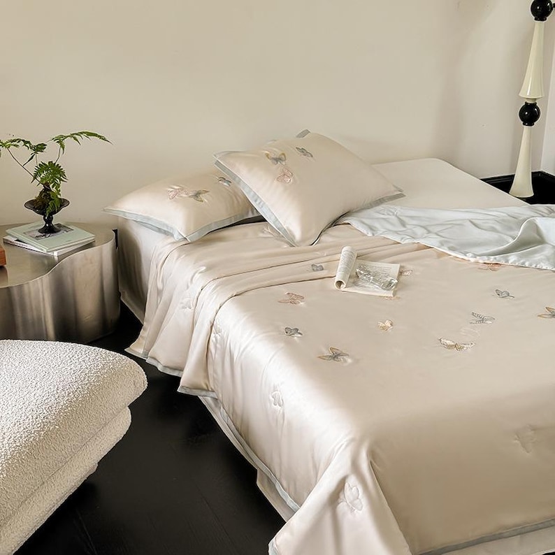 Juego de edredón Silky Butterfly, fibra Tencel Lyocell, juego de ropa de cama refrescante para el verano, cama individual, matrimonial o queen, regalo de inauguración de casa para ella con estética imagen 12