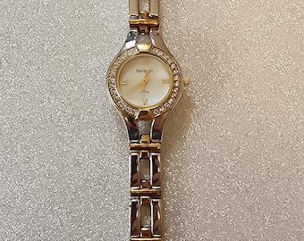 Reloj vintage Armitron Now para mujer